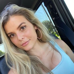 Meet your Posher, Kaylee